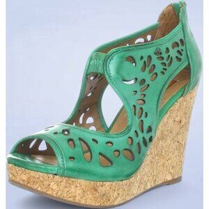 Miz Mooz Women's Kayla Wedge Pump‎ - Size 8.5